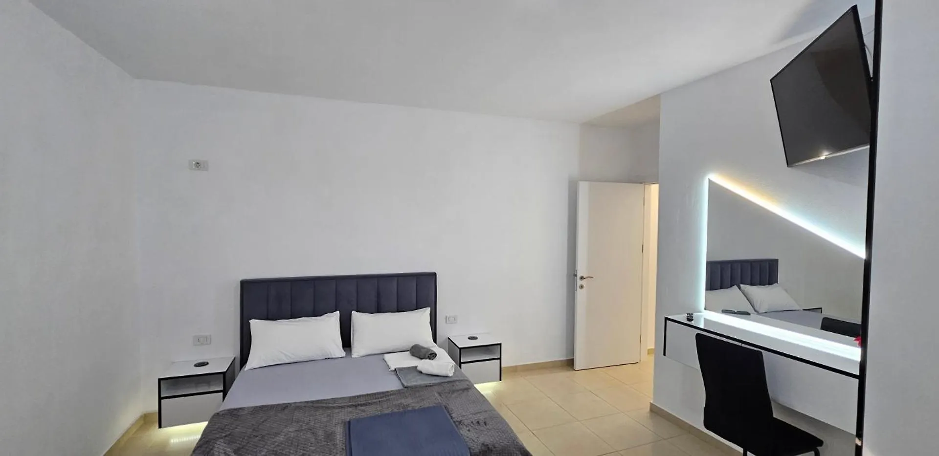 Gpn Apartment Влёра Албания