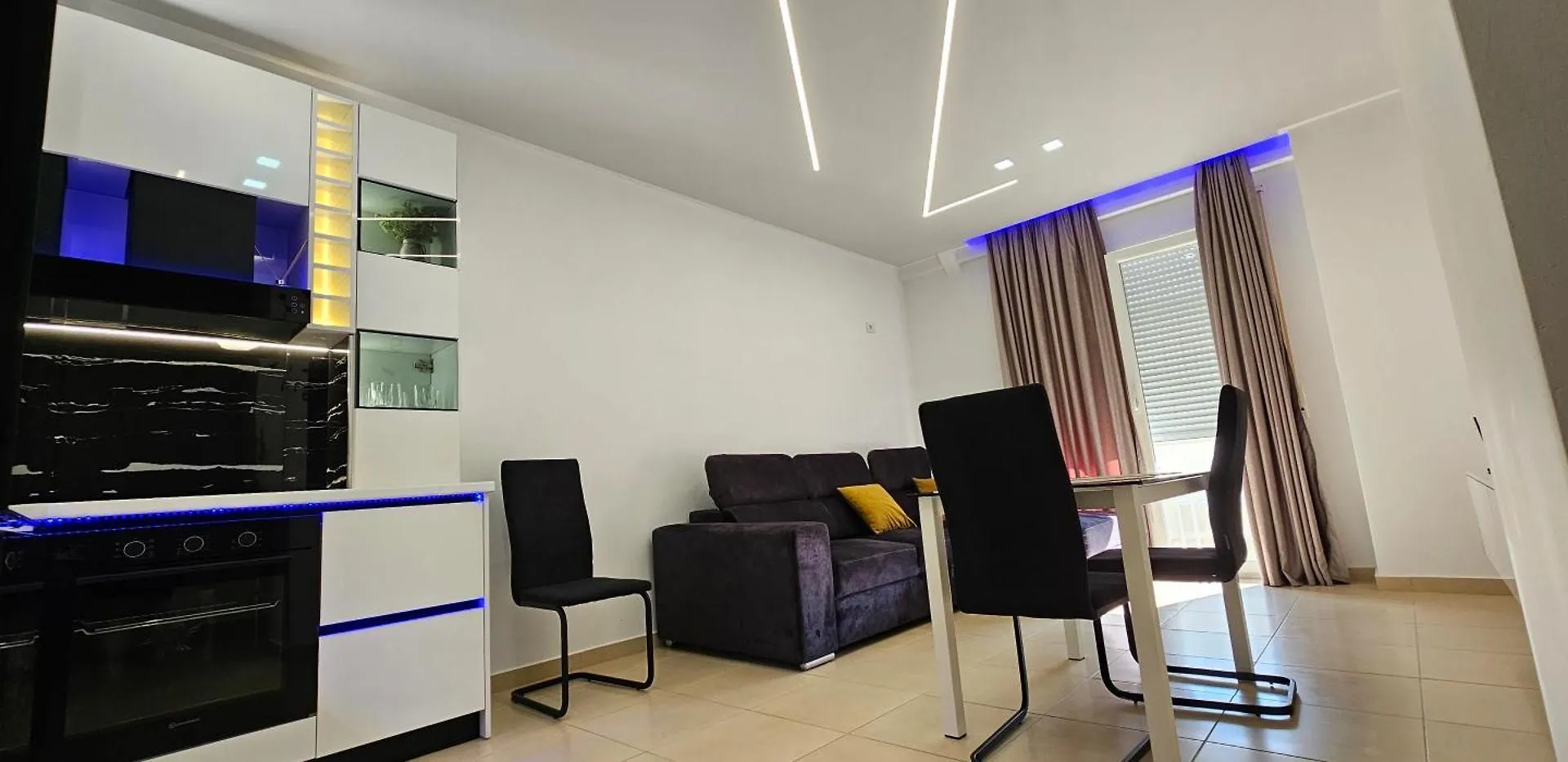 Gpn Apartment Vlore 0*,  Albania